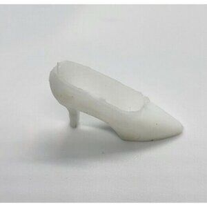 1968 MADDIE MOD DOLL SINGLE WHITE 1" HIGH HEEL SHOE - 1 SHOE ONLY!
